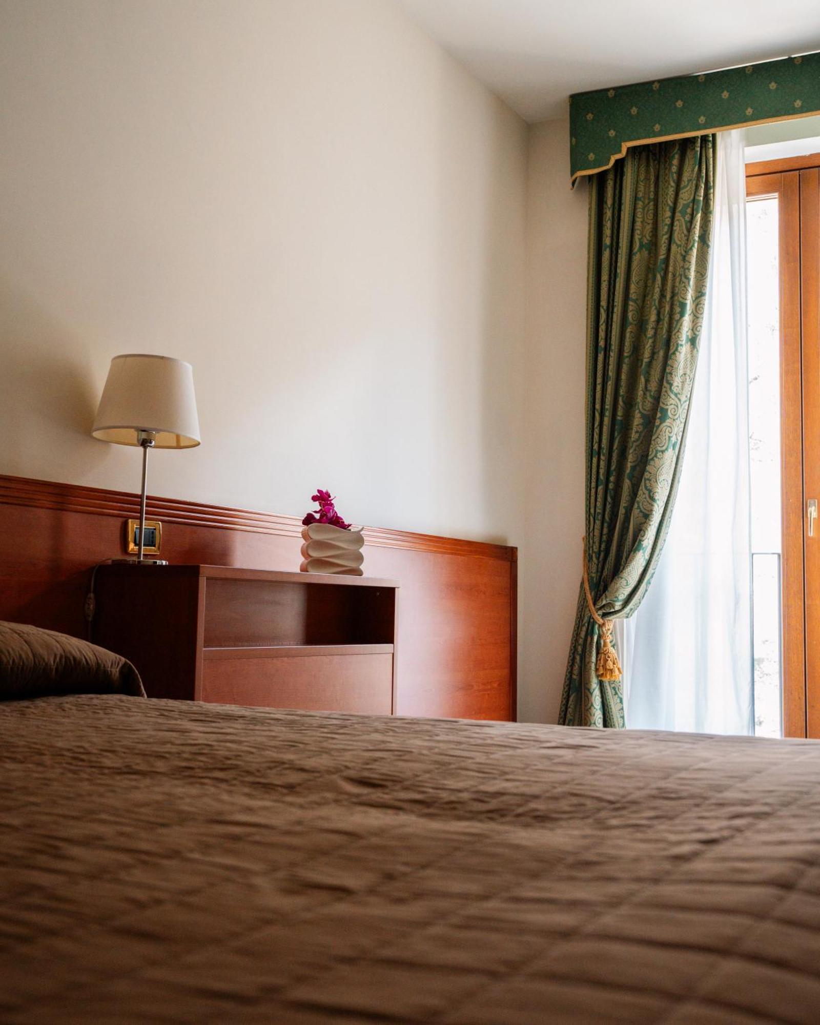 Hotel Grand Elite 3*